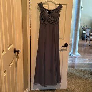 Azazi, size 4, gray